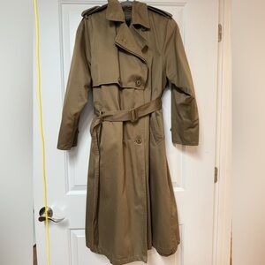 London Towne Elegant Brown Trench Coat Size 6